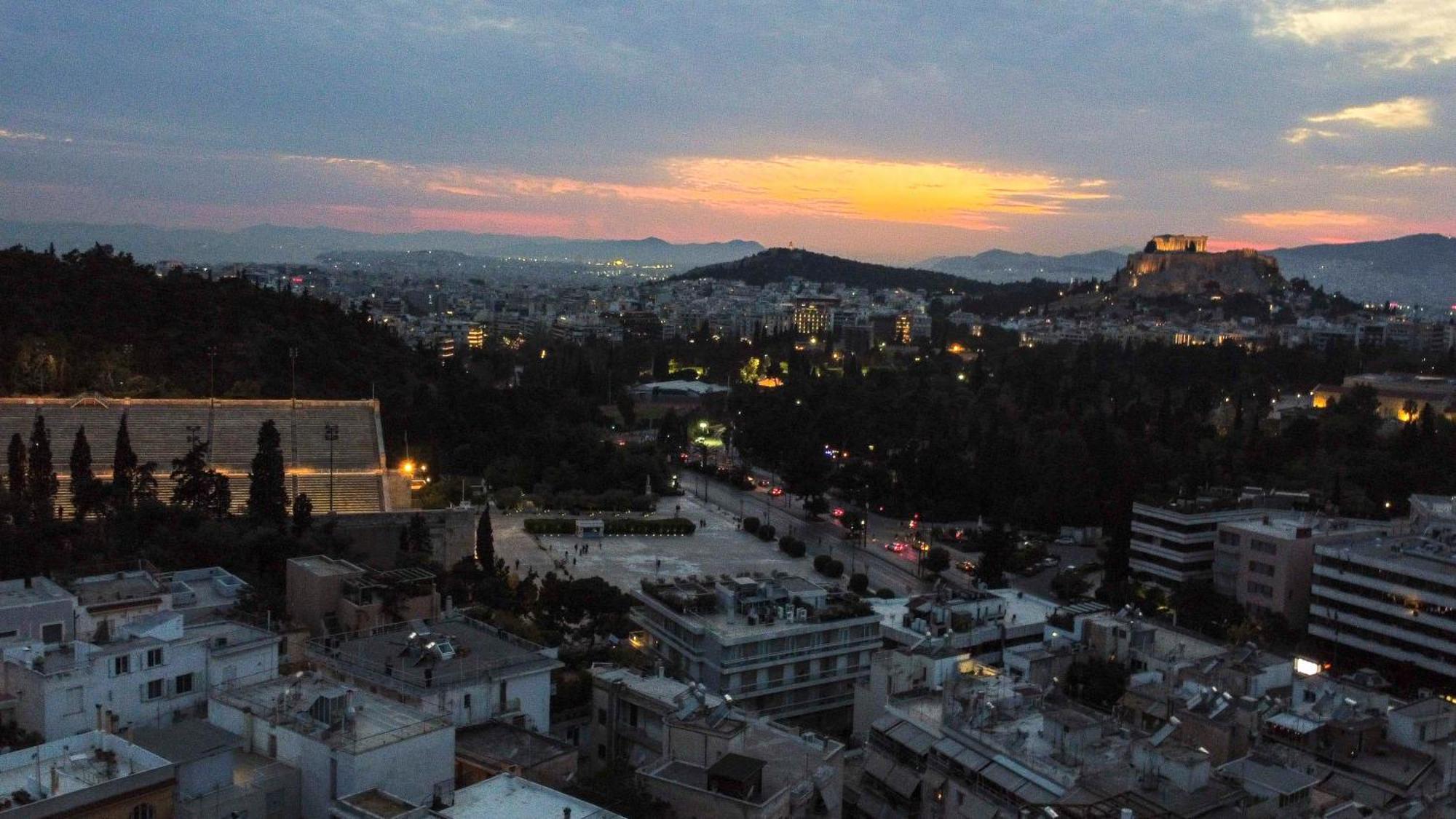 Athens City Center Historical Area Exterior photo